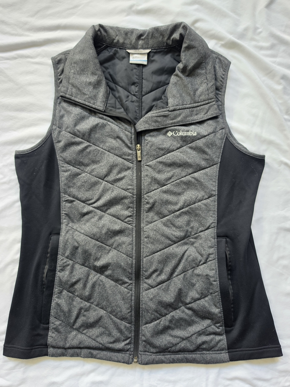 Columbia Womens XL Gray Black Quilted Insulated Full Zip Vest